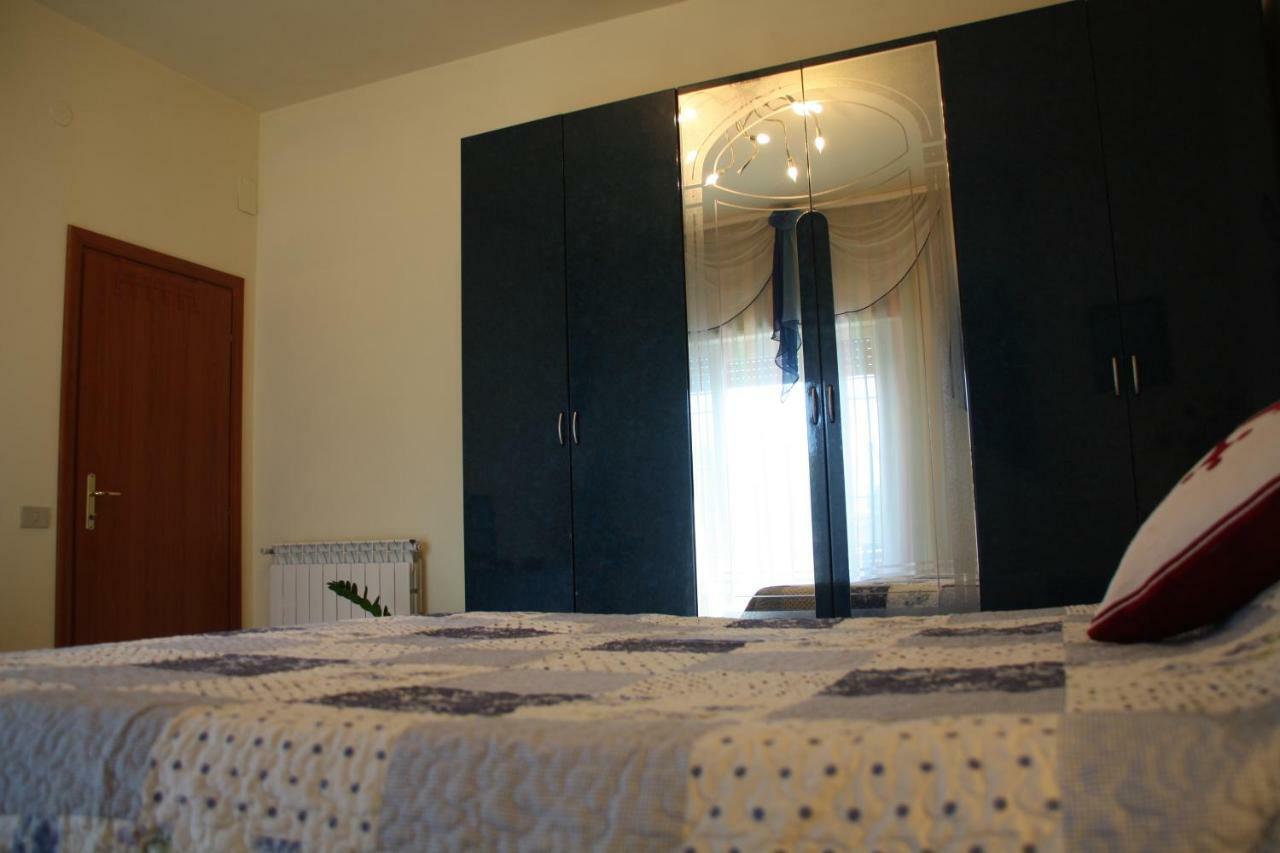 Pisa Town Panzió Kültér fotó