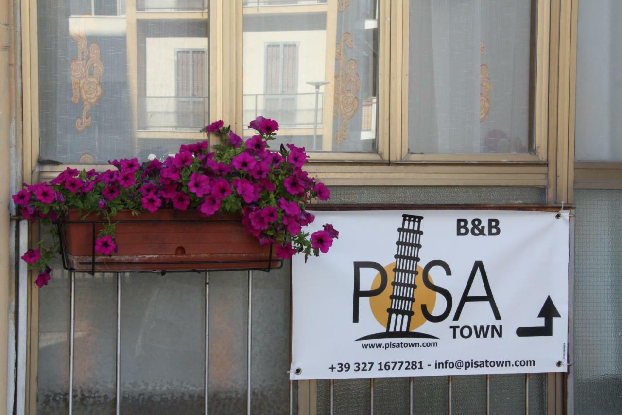 Pisa Town Panzió Kültér fotó